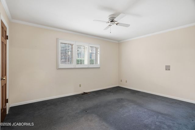 2715 W SCHELLRIDGE ROAD, Jefferson City, MO 65109