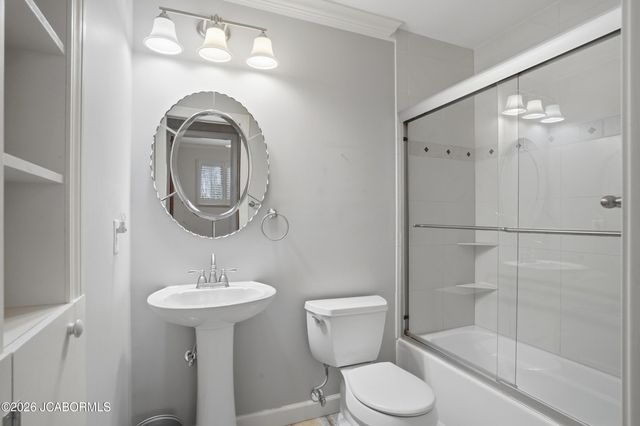 2715 W SCHELLRIDGE ROAD, Jefferson City, MO 65109