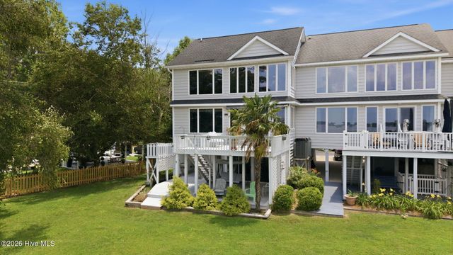 112 Cypress Bay, Washington, NC 27889
