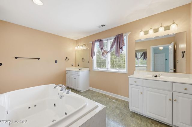 112 Cypress Bay, Washington, NC 27889