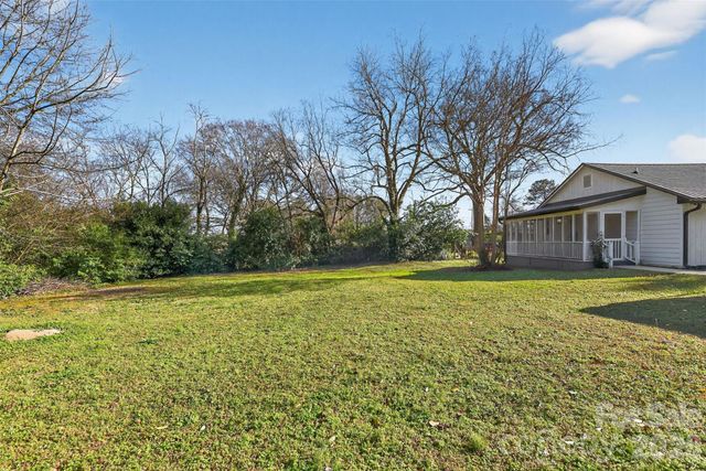 7642 Dallas Cherryville Highway, Cherryville, NC 28021