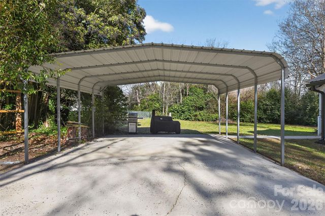 7642 Dallas Cherryville Highway, Cherryville, NC 28021