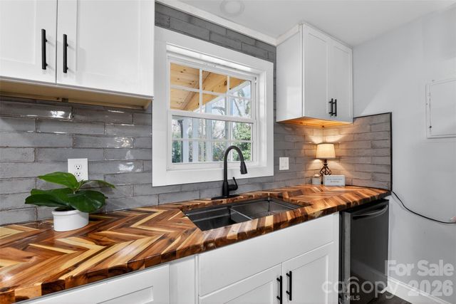 7642 Dallas Cherryville Highway, Cherryville, NC 28021