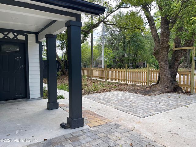 1517 W 33RD Street, Jacksonville, FL 32209