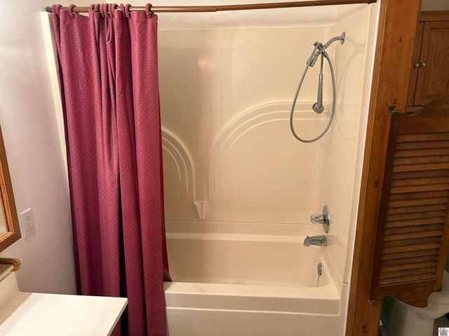 2250 Old Canton Pike, Cadiz, KY 42211