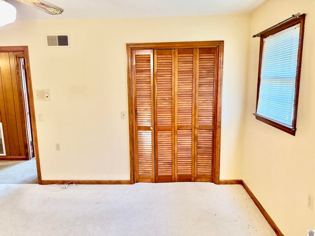 2250 Old Canton Pike, Cadiz, KY 42211