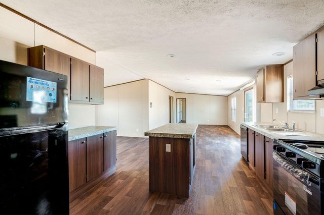 31 Avenida De Mesa Verde Loop, Rio Communities, NM 87002