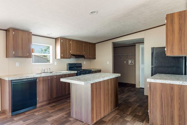 31 Avenida De Mesa Verde Loop, Rio Communities, NM 87002