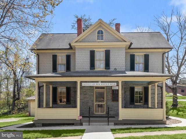 492 HAWKRIDGE LN, Sykesville, MD 21784