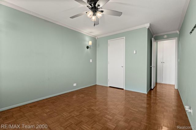 22700 GARRISON Street 1105, Dearborn, MI 48124