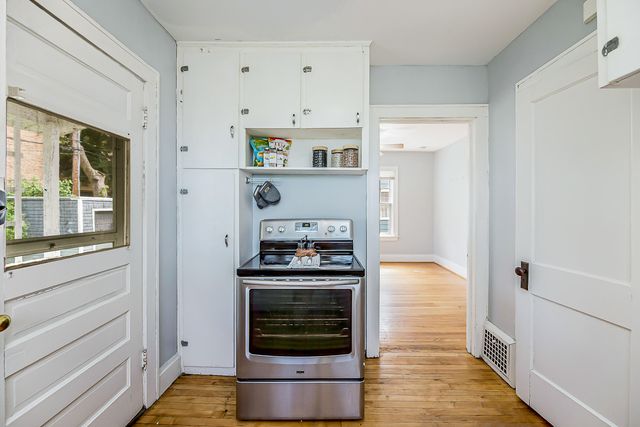215 Buena Vista Avenue, Ann Arbor, MI 48103