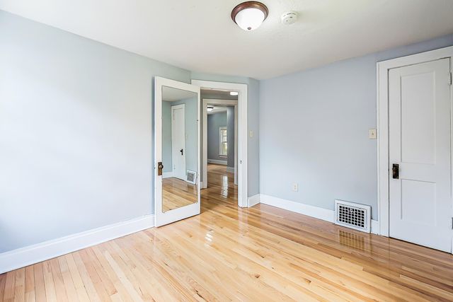 215 Buena Vista Avenue, Ann Arbor, MI 48103