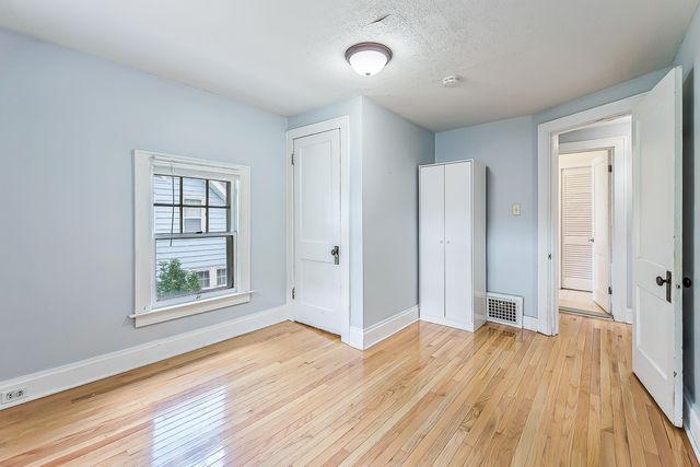 215 Buena Vista Avenue, Ann Arbor, MI 48103
