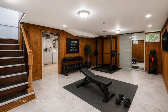 215 Buena Vista Avenue, Ann Arbor, MI 48103