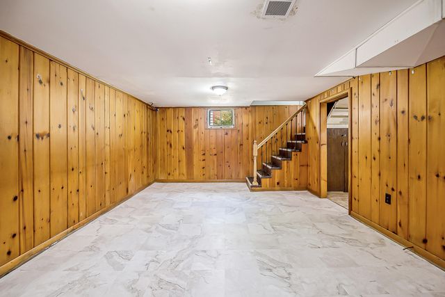 215 Buena Vista Avenue, Ann Arbor, MI 48103