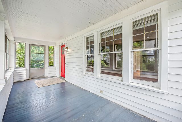 215 Buena Vista Avenue, Ann Arbor, MI 48103