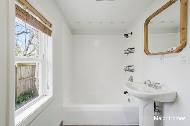 4901 Buchanan Avenue Sw, City Of Wyoming, MI 49548