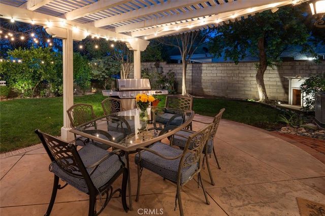 26418 Marsala, Valencia, CA 91355