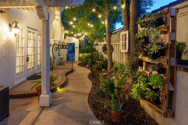 26418 Marsala, Valencia, CA 91355