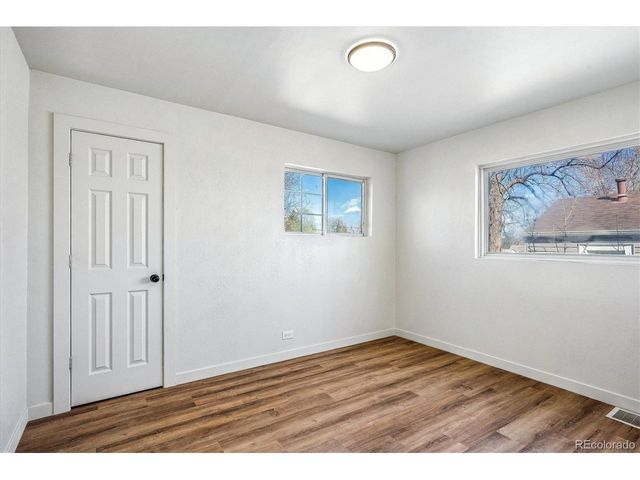 802 Julian St, Denver, CO 80204