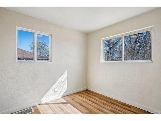 802 Julian St, Denver, CO 80204