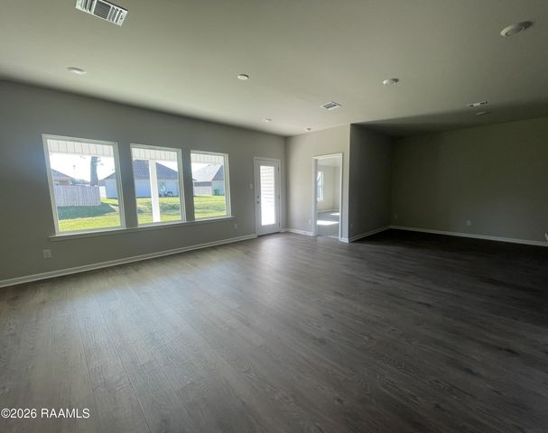 9390 Garrett Road, Maurice, LA 70555