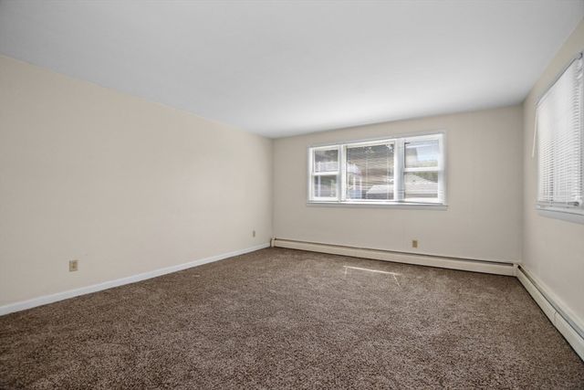 623 Quincy Shore Drive 4A, Quincy, MA 02170