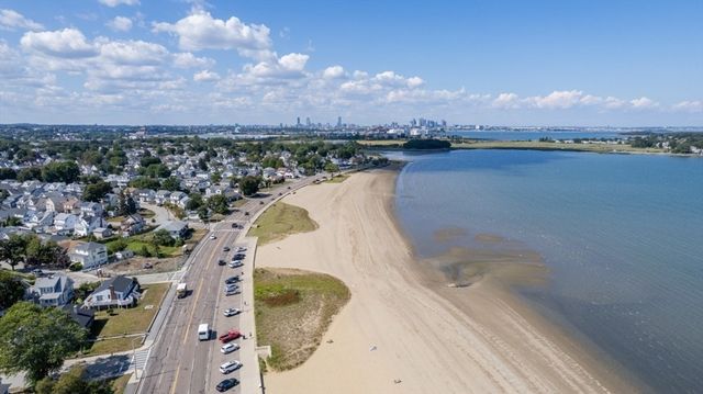 623 Quincy Shore Drive 4A, Quincy, MA 02170
