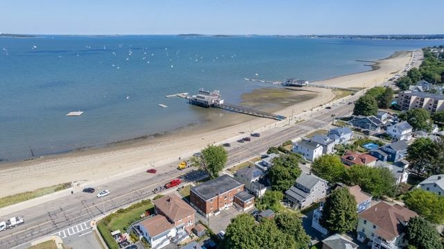 623 Quincy Shore Drive 4A, Quincy, MA 02170