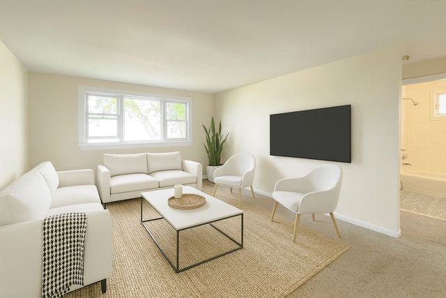 623 Quincy Shore Drive 4A, Quincy, MA 02170