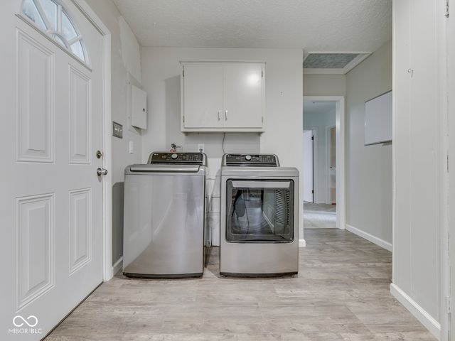 915 Southwood Drive, Indianapolis, IN 46227