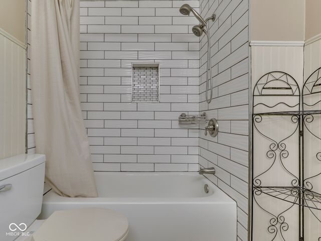 915 Southwood Drive, Indianapolis, IN 46227