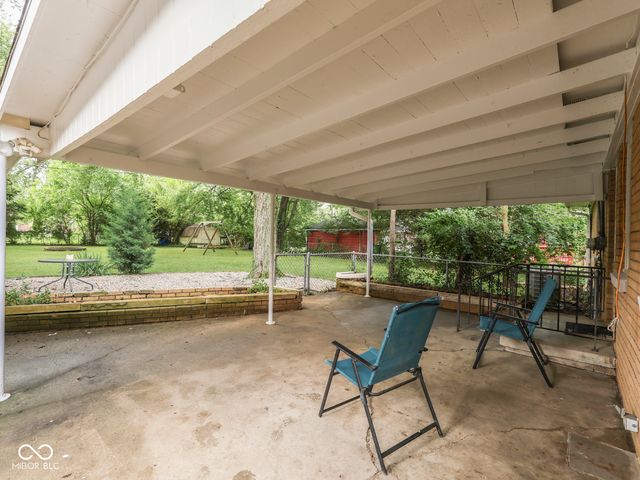 915 Southwood Drive, Indianapolis, IN 46227