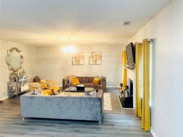 630 Wildboar Court, Fairburn, GA 30213