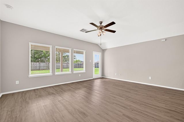 20112 Leaf River Circle, New Caney, TX 77357