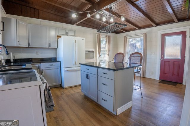 199 Cherokee Drive, Jackson, GA 30233