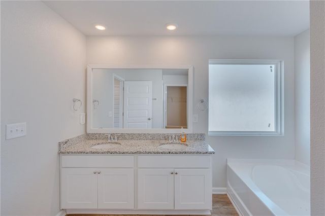 20675 Mercury Drive, Robertsdale, AL 36567