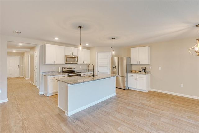 20675 Mercury Drive, Robertsdale, AL 36567