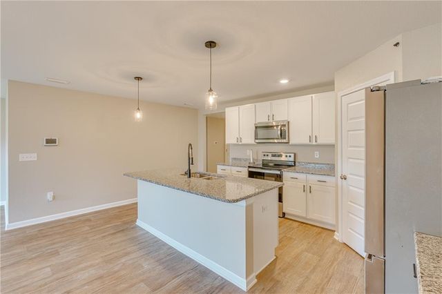 20675 Mercury Drive, Robertsdale, AL 36567