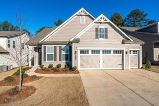 226 Geneva Way, Hoschton, GA 30548