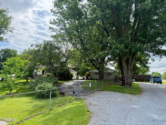 2931 Watauga Road, Johnson City, TN 37601