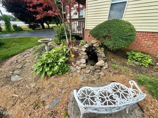 2931 Watauga Road, Johnson City, TN 37601