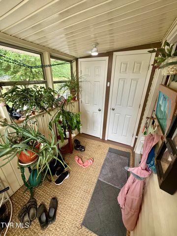 2931 Watauga Road, Johnson City, TN 37601