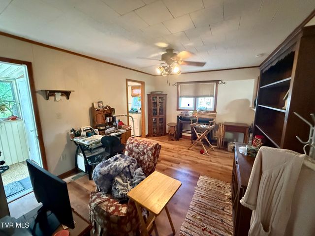 2931 Watauga Road, Johnson City, TN 37601