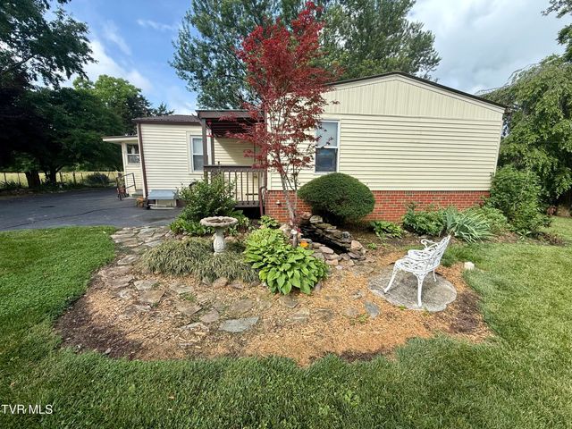2931 Watauga Road, Johnson City, TN 37601