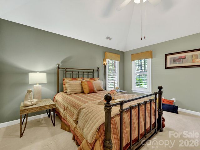 7444 Hurstbourne Green Drive, Charlotte, NC 28277