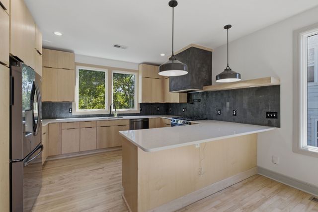 933B Spain Ave, Nashville, TN 37216