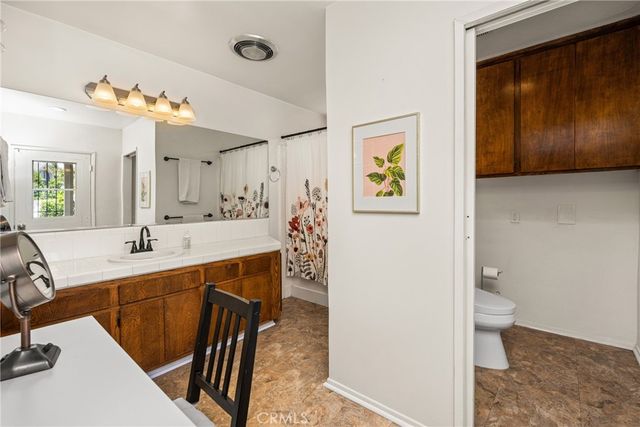 4951 E Los Coyotes Diagonal, Long Beach, CA 90815