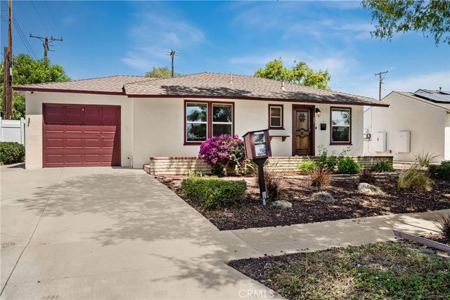 4951 E Los Coyotes Diagonal, Long Beach, CA 90815