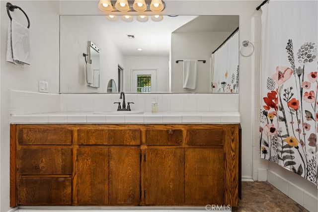 4951 E Los Coyotes Diagonal, Long Beach, CA 90815